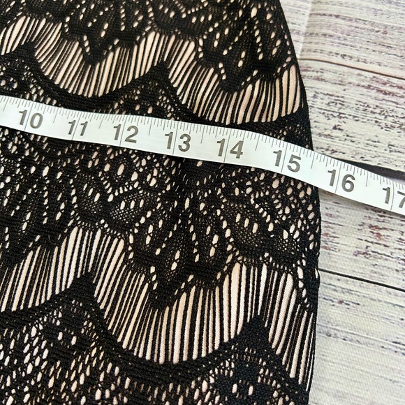 Guess Black and Pink Lace Dress Halter - Picture 6 of 8